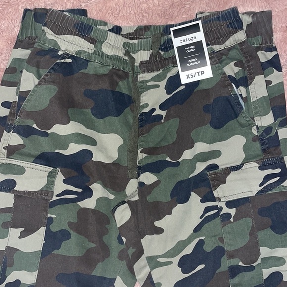Womens - Cargo Joggers - Camo - Picture 2 of 3